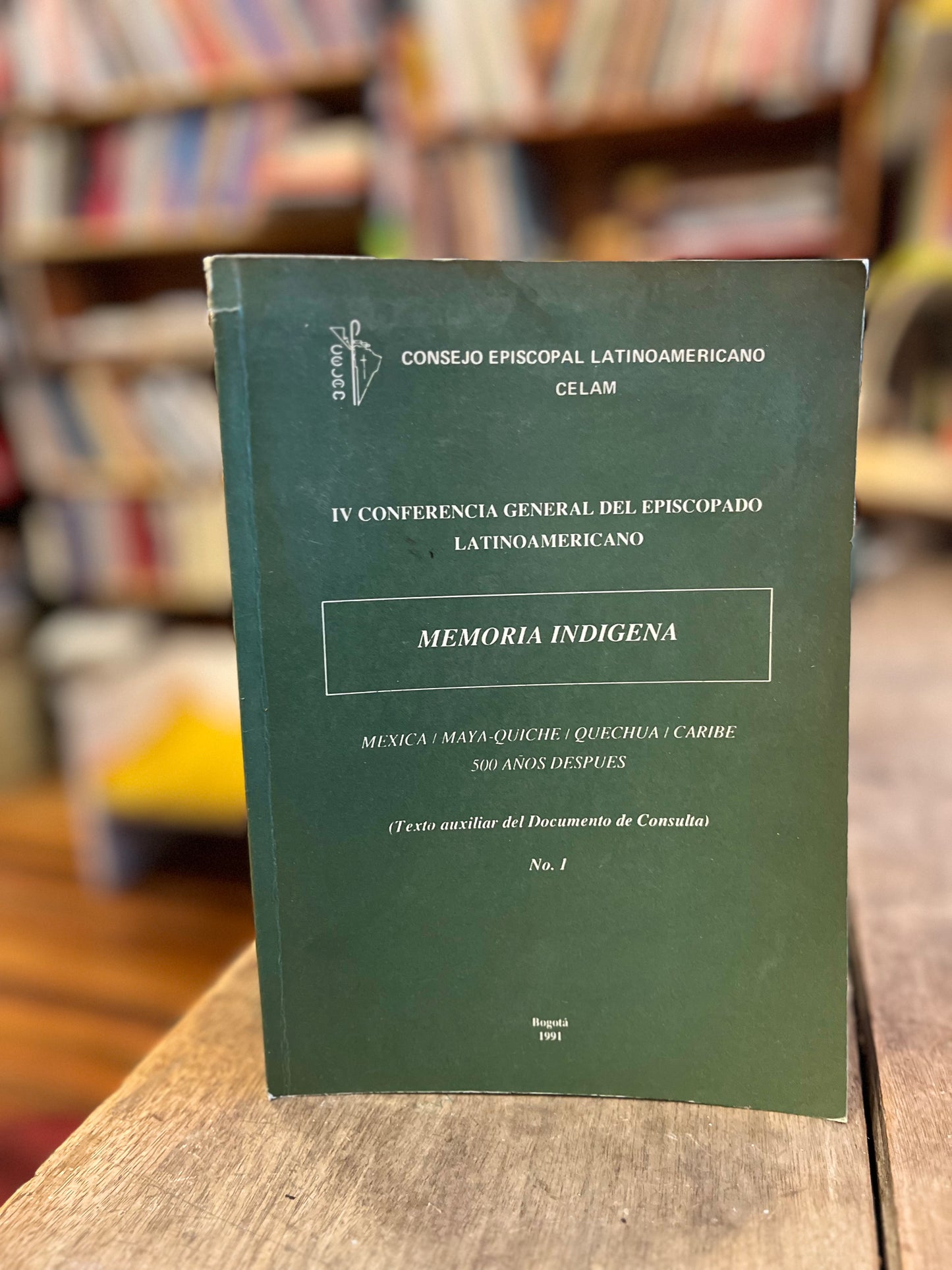 Memoria indígena. Mexica, maya quiche, quechua, caribe, 500 años