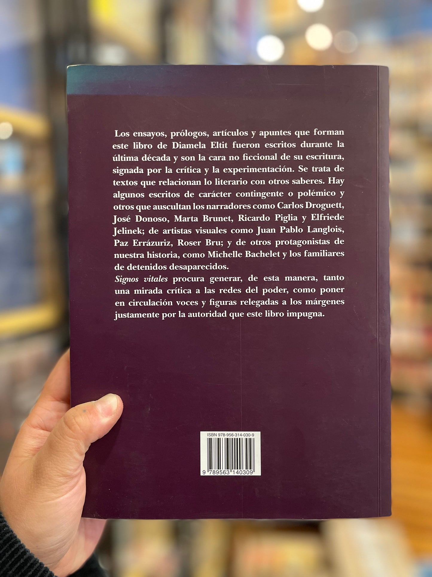 Signos vitales. Escritos sobre literatura, arte y política