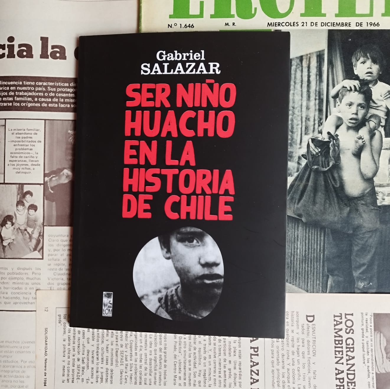 Ser niño huacho en la historia de Chile