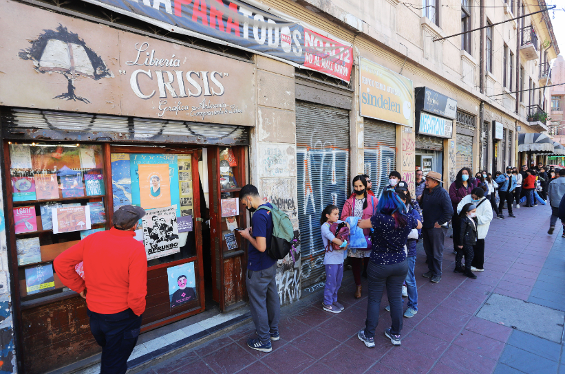 Tradicional Librería Crisis se trasladará a la ex Piedra Feliz