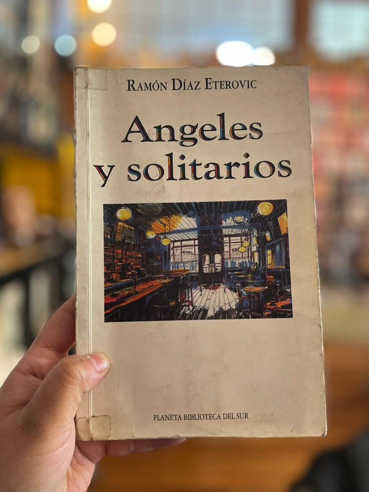 Ángeles y solitarios