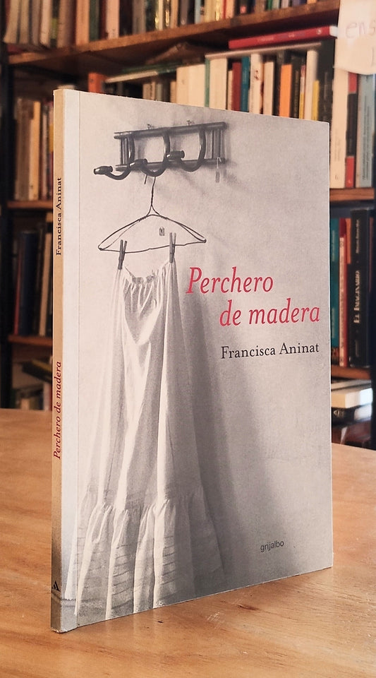 Perchero de madera