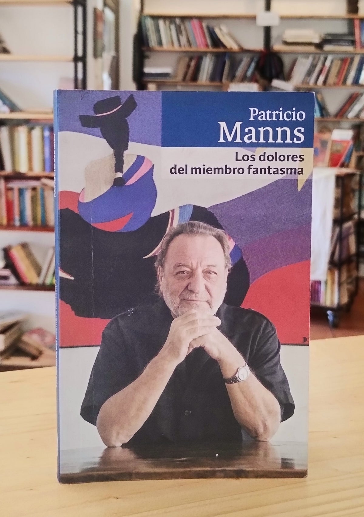 Los dolores del miembro fantasta. Libro rescatado del incendio