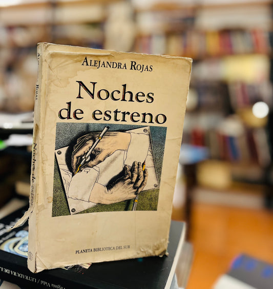Noches de estreno. Libro rescatado del incendio