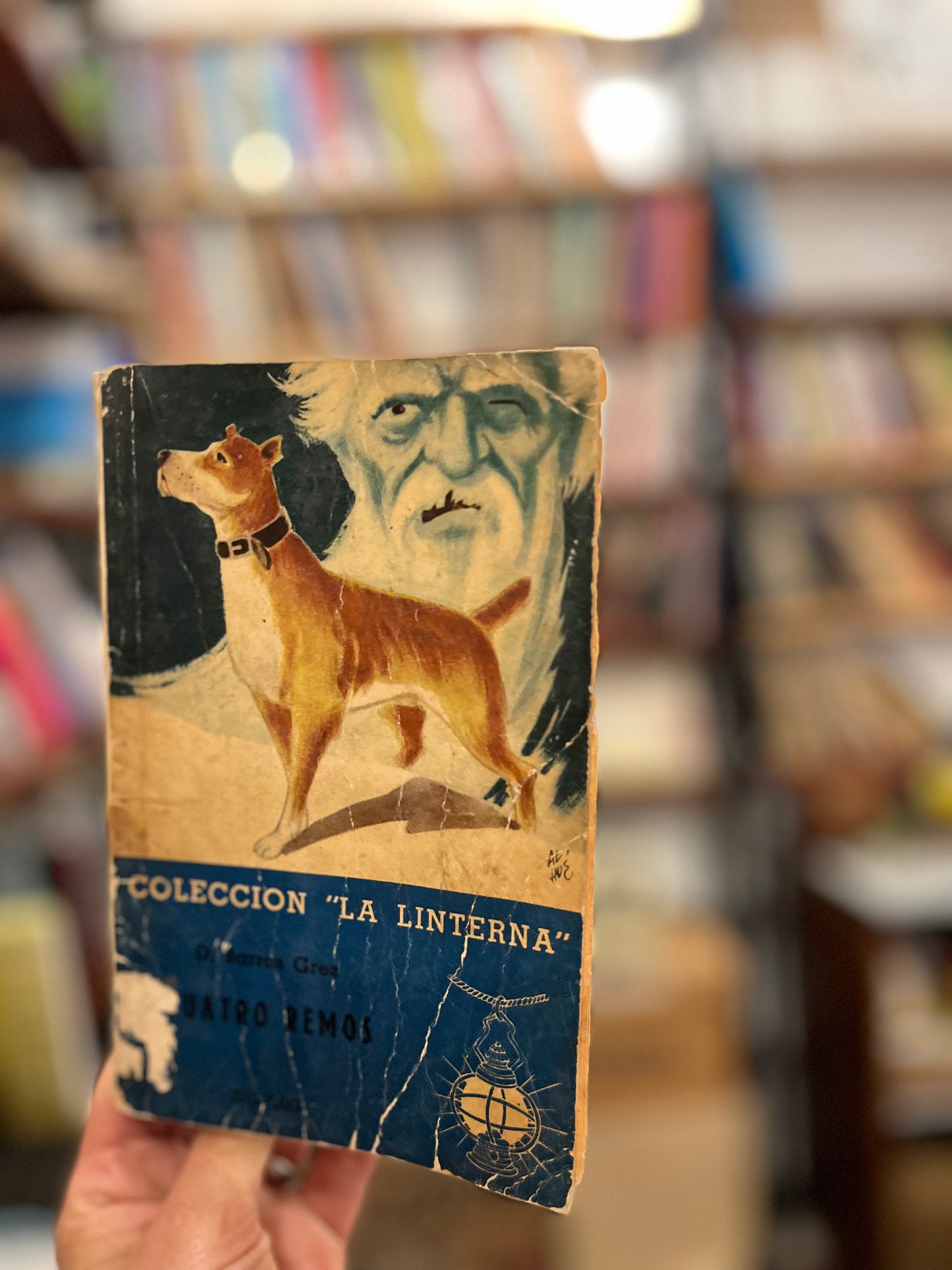 Cuatro remos. Libro rescatado del incendio