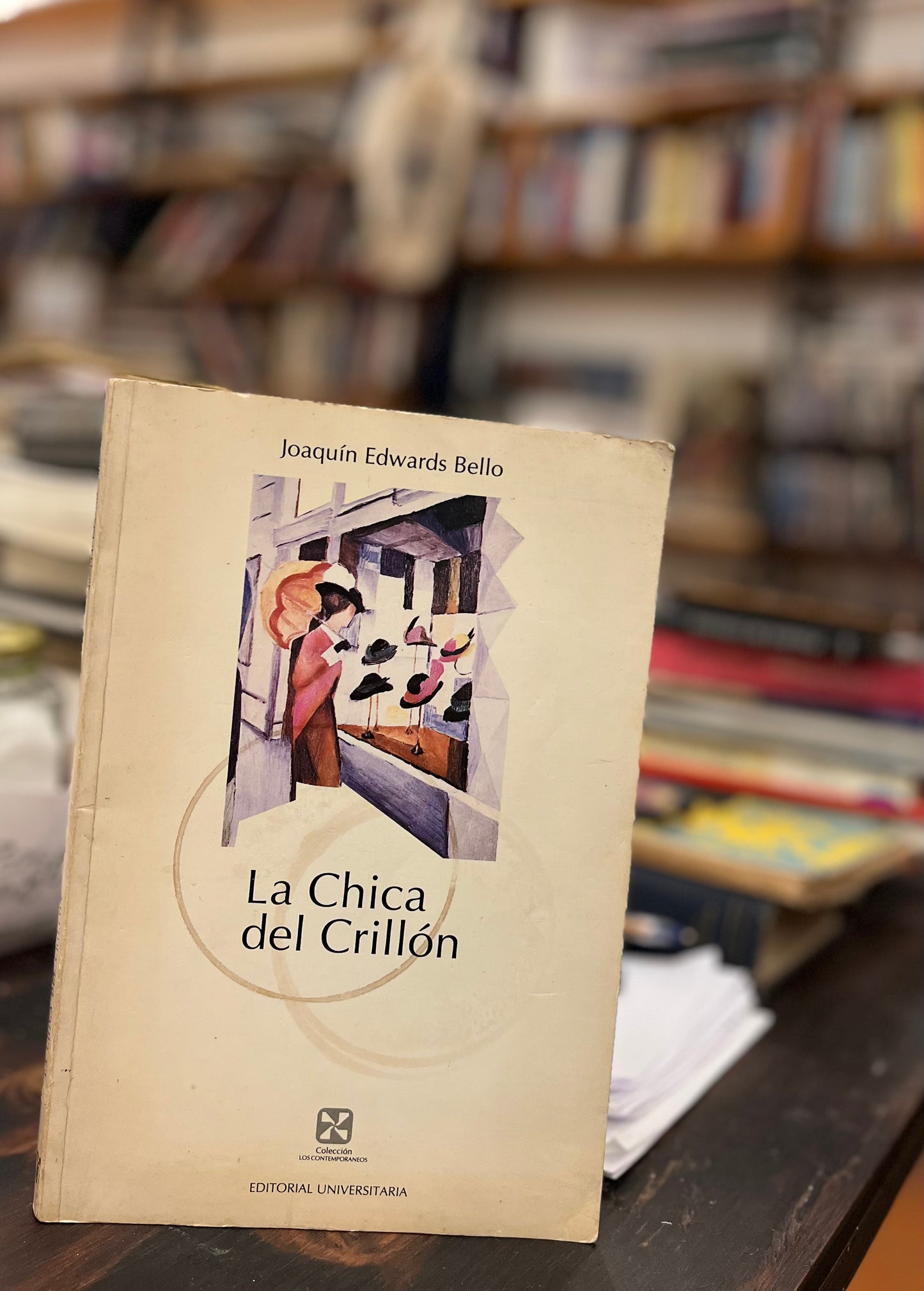 La Chica del Crillón. Libro rescatado del incendio