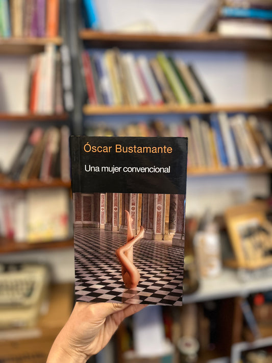 Una mujer convencional