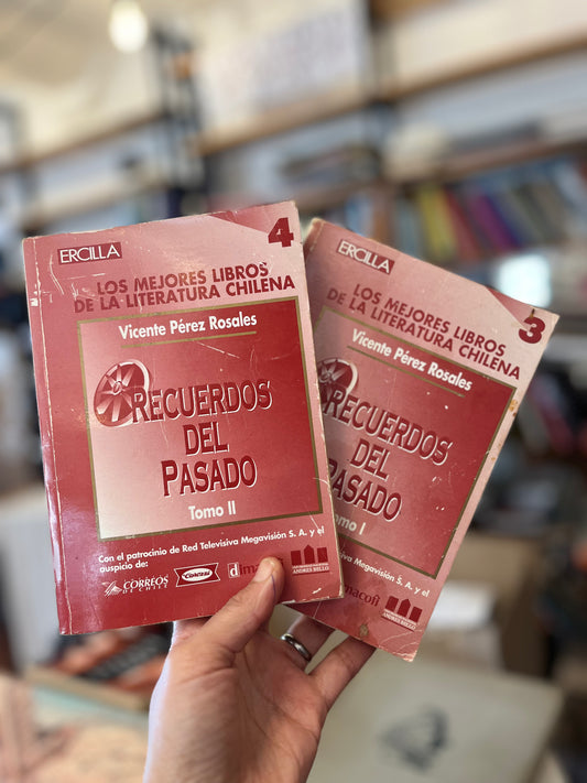 Recuerdos del pasado. Dos tomos. Libro rescatado del incendio
