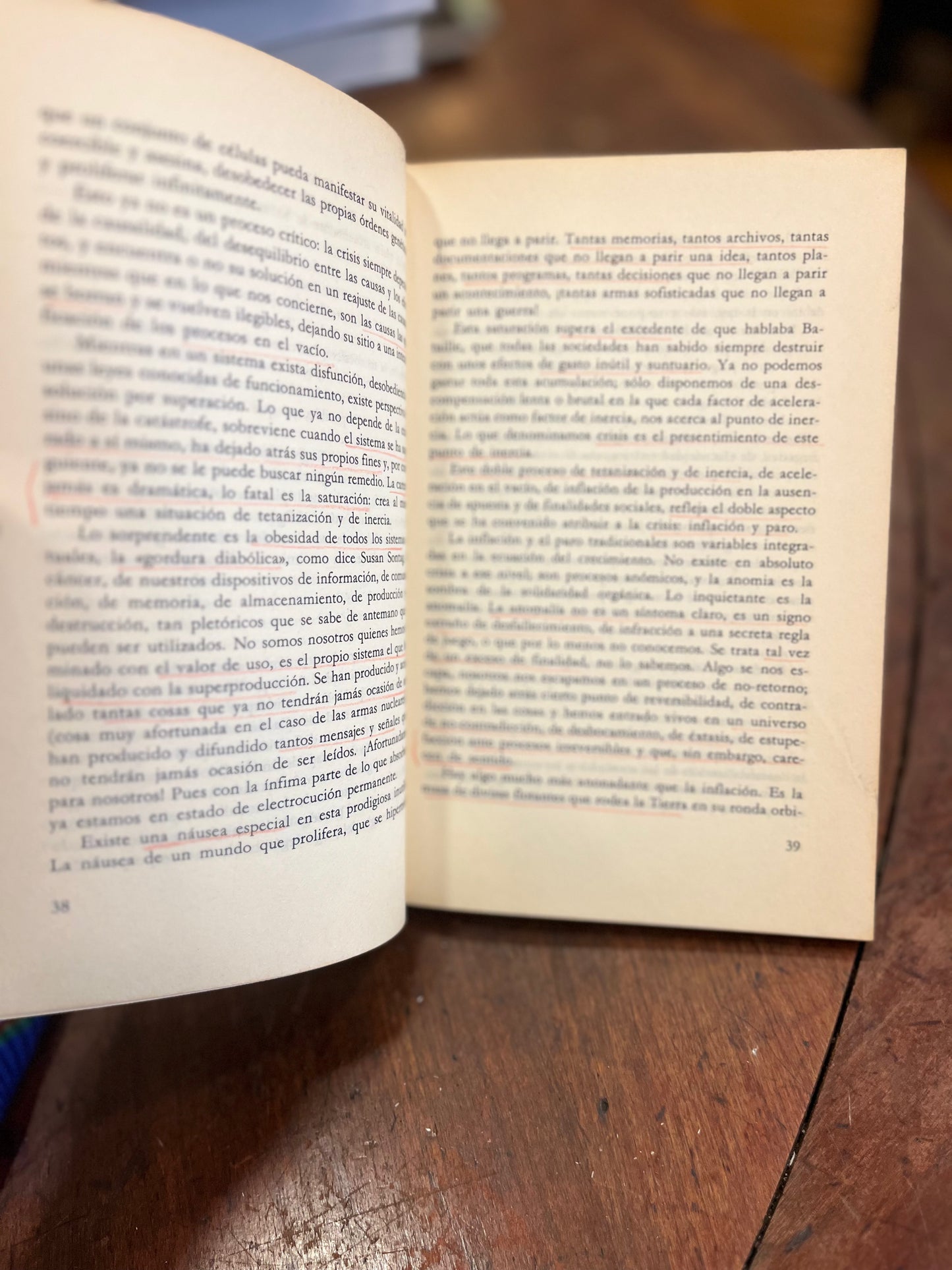 La transparencia del mal