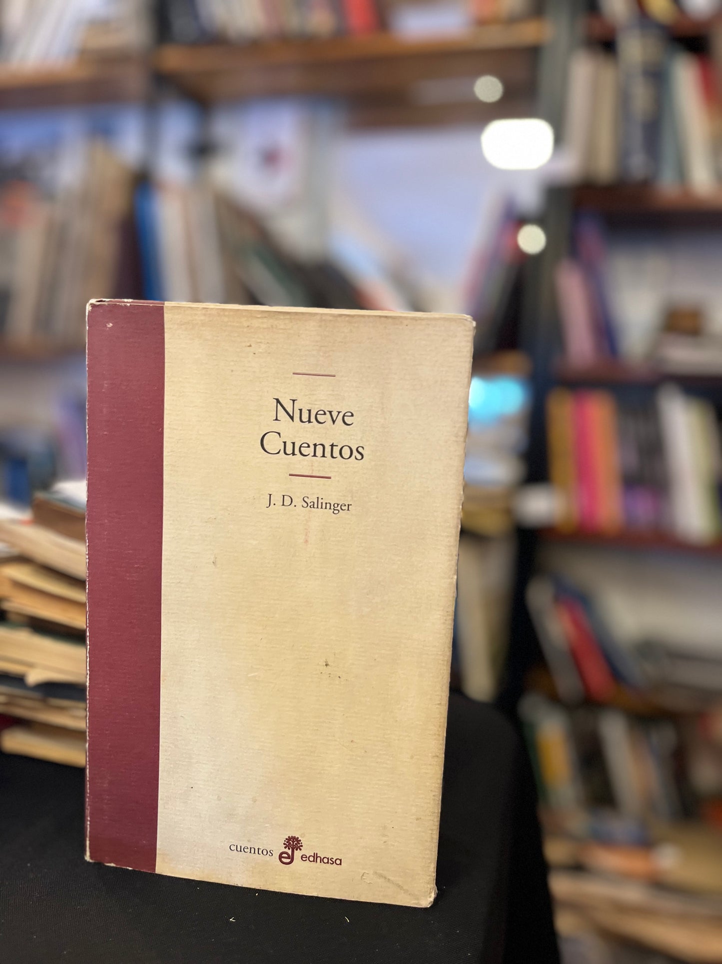 Nueve Cuentos
