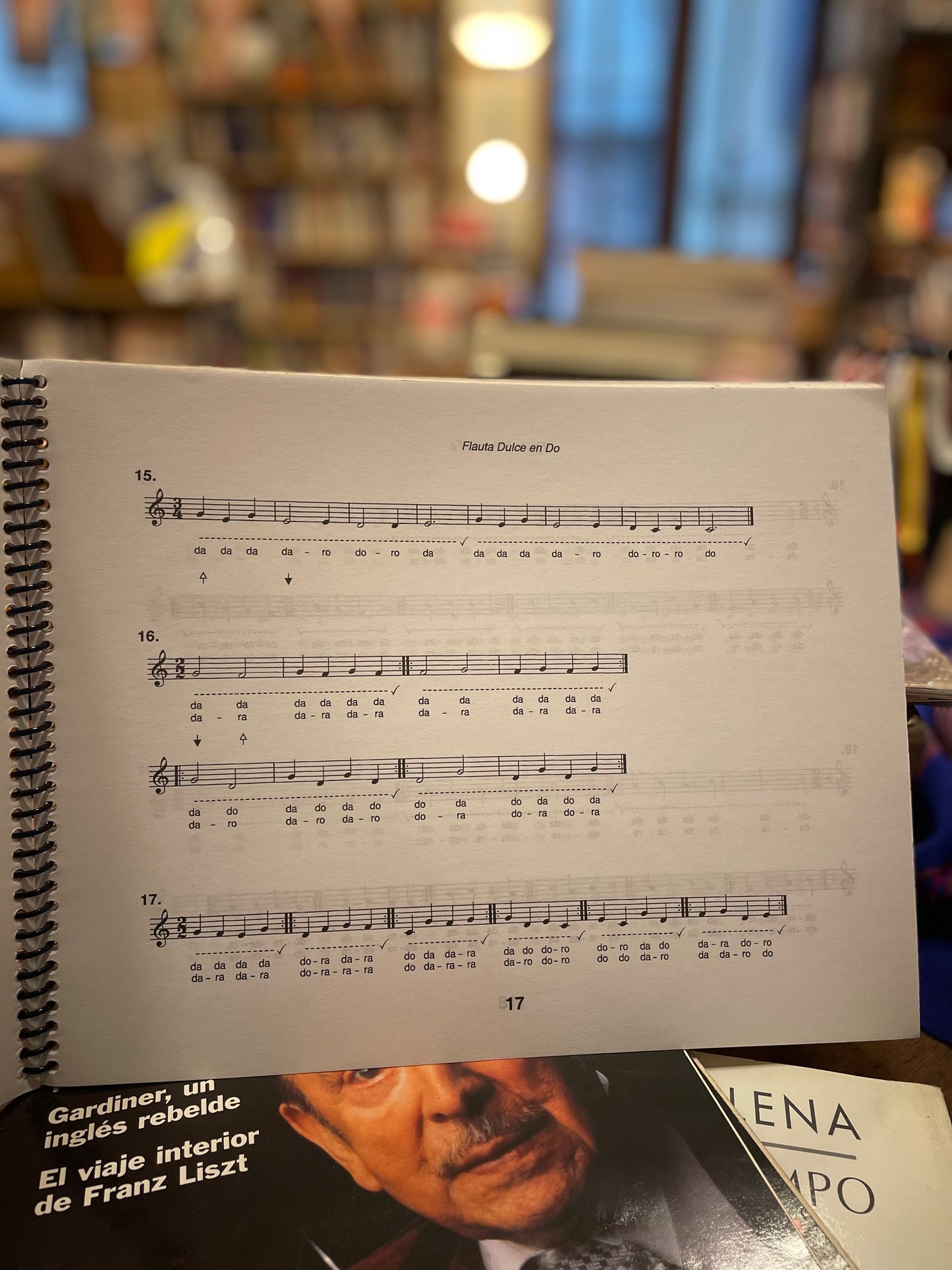 Manual de ejercicios para la iniciación en la ejecución de la Flauta Dulce