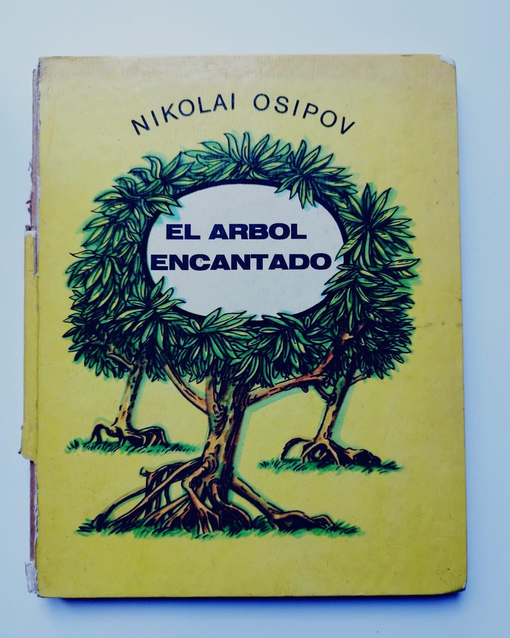 El árbol encantado