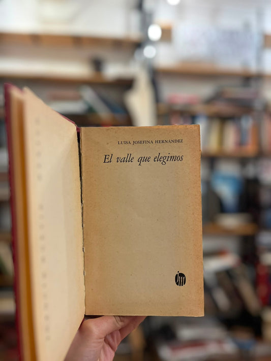 El valle que elegimos. Libro rescatado del incendio